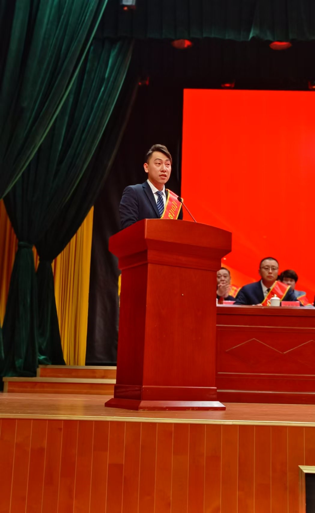 喜報(bào)！易順建工集團(tuán)榮獲“松溪縣2024年度納稅貢獻(xiàn)企業(yè)”稱號(hào)
